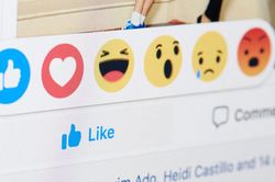 Tuyệt chiêu độc đáo có thể đánh lừa Facebook để 'câu like' ít người biết