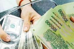 Nhóm người nước ngoài dàn cảnh 'cuỗm' 60 triệu trong chớp mắt