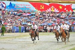 Gìn giữ môn thể thao, trò chơi dân tộc: Bên cạnh luật hóa, cần sự nỗ lực của cộng đồng
