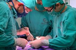 Nhập viện do nôn ra dịch, bé 4 tháng bất ngờ phát hiện ruột đôi hiếm gặp