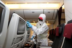 Boeing và Airbus nghiên cứu giải pháp chống lây lan virus SARS-CoV-2 trong khoang máy bay