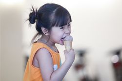 Hiệu kem Tràng Tiền thay đổi diện mạo với 10 tỷ đồng