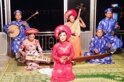 Tiếp tục phát huy giá trị Di sản văn hóa phi vật thể ca Huế