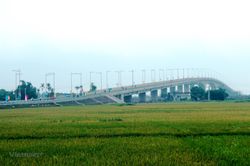 Khánh thành cầu gần 1.200 tỷ đồng trên tuyến đường bộ ven biển