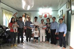 Những nghĩa tình mát dịu trong Tháng Công nhân