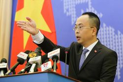 Trung Quốc trồng rau trên đảo Phú Lâm: Vi phạm chủ quyền Việt Nam, luật quốc tế
