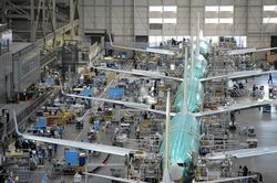 Boeing nối lại hoạt động sản xuất máy bay 737 Max