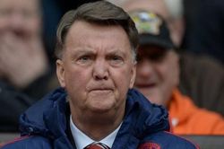 Van Gaal: 'MU giàu nhất thế giới nhưng không mua nổi cầu thủ tôi cần'