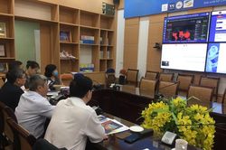 Phổi bệnh nhân phi công tốt hơn, hội đồng chuyên môn đưa ra hướng điều trị mới