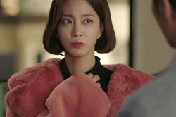 Tối hậu thư của gã bạn trai 'nhớ rõ mồn một lương, thưởng của bạn gái'