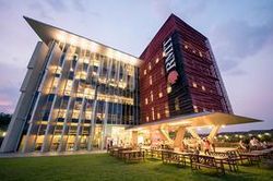Những trường Đại học dành cho 'con nhà giàu' tại Việt Nam với mức học phí từ vài trăm triệu đến 1 tỷ đồng mỗi năm