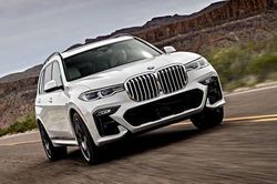 Đánh giá BMW X7 M50i 2020 - chiếc SUV mạnh mẽ nhất của BMW