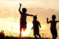 Tuổi thơ vẫn đó, nhưng ta đã lớn rồi