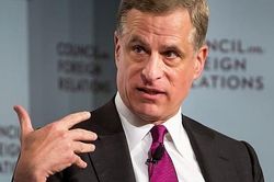 FED: Dư thừa dầu mỏ toàn cầu sẽ kéo dài đến năm 2021