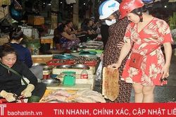 Thịt lợn đắt đỏ, người dân Hà Tĩnh giảm khẩu phần, đổi thực phẩm giá mềm