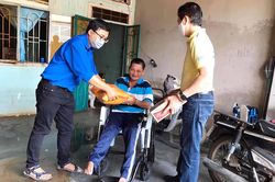 Đoàn phường Hoa Lư nhiều hoạt động chào mừng Đại hội Đảng bộ phường