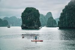 Vịnh Lan Hạ - điểm đến được Leonardo DiCaprio chia sẻ