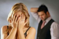 Sự thật đằng sau tình yêu chân thành của anh chàng nghèo với cô vợ giàu
