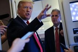 Ông Trump nói G7 'lỗi thời', muốn mời Tổng thống Putin tham dự