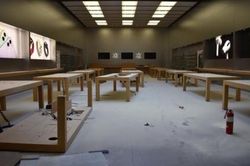 Mỹ: Lợi dụng biểu tình, cửa hàng Apple bị đập phá, hôi của