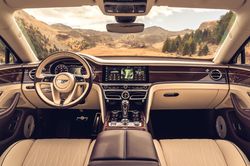 Xe Bentley tương lai có vô lăng tự thu gọn