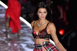 Biệt thự cũ 6,9 triệu USD của Kendall Jenner