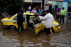 Bão nhiệt đới Amanda hoành hành tại El Salvador và Guatemala