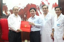 Thủ tướng thăm nhà tình báo huyền thoại Trần Quốc Hương