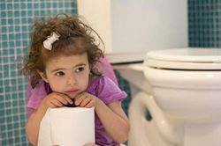 5 bệnh nguy hiểm ở trẻ nhỏ mùa nắng: Có dấu hiệu này cần đưa trẻ đi viện ngay!