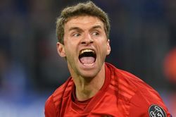 Mueller đánh giá Lewandowski cao hơn Ronaldo