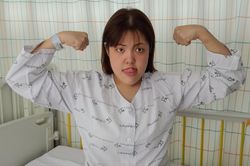 'Thánh ăn Hàn Quốc' bị ung thư tuyến giáp, mất giọng sau phẫu thuật