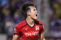 HAGL cũng có lúc gây khó cho Hà Nội FC