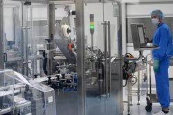 Nga thử nghiệm tiền lâm sàng thành công vaccine phòng COVID-19 - Hàn Quốc tăng ngân sách nghiên cứu vaccine