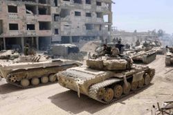 Nóng: 300 xe tăng áp sát Cao nguyên Golan, Irael dừng không kích Syria
