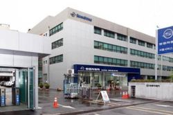SsangYong Motor bán đứt trung tâm dịch vụ để trả nợ