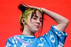 Billie Eilish lần đầu tiết lộ các nghệ sĩ thần tượng, fan ngỡ ngàng khi Justin Bieber không hề có trong danh sách