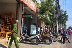 Người đàn ông tử vong trước tiệm thuốc nghi bị đột quỵ