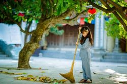Những trải nghiệm từ việc quét chùa