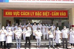 Thêm 4 bệnh nhân Covid-19 từ Nga về khỏi bệnh, bác bệnh nhân 17 đã được về nhà