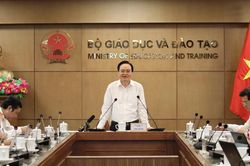 Dạy học trực tuyến và truyền hình sẽ trở thành phương thức chính thức