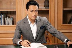 Việt Anh bức xúc gì với công ty bảo hiểm.... bị đánh sập Facebook?