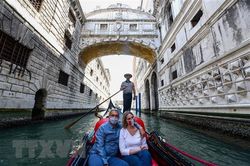 Italy từng bước vực dậy ngành du lịch từ khủng hoảng COVID-19