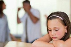 Ly hôn hay sống vì con cái?