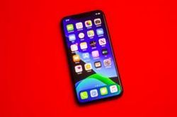 iPhone có một thư mục hình ảnh có thể khiến bạn ngượng chín mặt