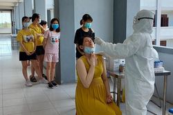 Quảng Nam tiếp nhận, cách ly 92 bà bầu trở về từ vùng dịch
