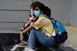 Đào tạo bác sĩ: Không thể nào bao cấp mãi chỉ vì... nghèo