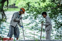 Vỉa hè Hồ Gươm 'thay áo mới'