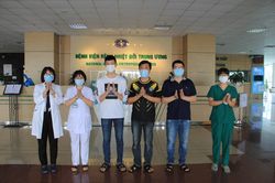 Thêm 3 bệnh nhân COVID-19 khỏi bệnh, Việt Nam chữa khỏi 305 ca