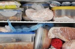 Thêm thao tác nhỏ này, cá, thịt, gia cầm dù để lâu vẫn cứ tươi rói như vừa mới mua về