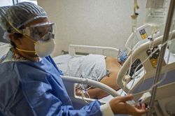 6.844.705 ca mắc bệnh viêm đường hô hấp cấp COVID-19, trong đó có 398.141 ca tử vong